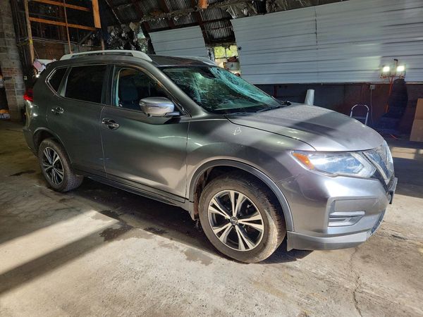 2019 NISSAN ROGUE — Passenger 3/4