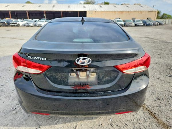 2013 HYUNDAI ELANTRA — DIRR