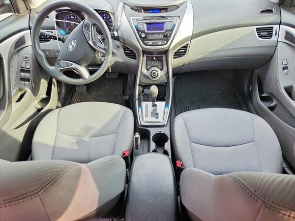 2013 HYUNDAI ELANTRA — CKPT
