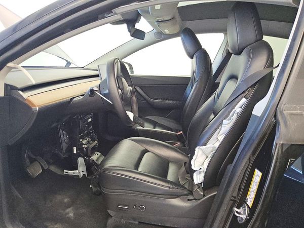 2022 TESLA MODEL Y — DENT