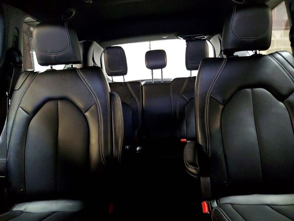 2026 CHRYSLER PACIFICA Select — SUVN