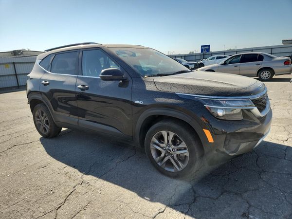 2023 KIA SELTOS
