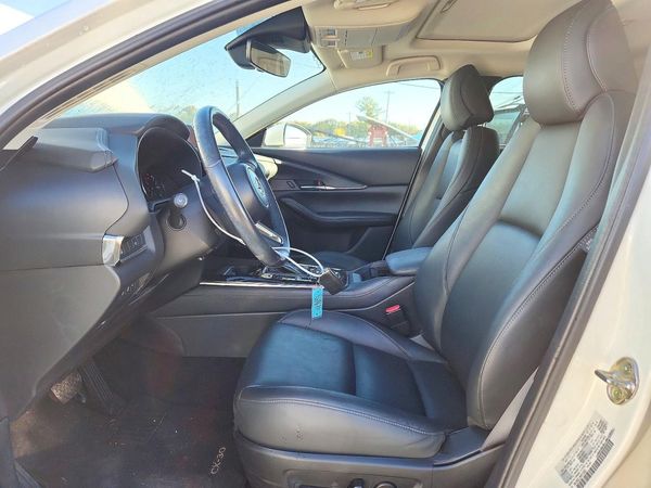 2021 MAZDA CX-30 Preferred Package — DENT