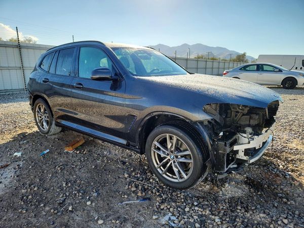 2021 BMW X3 xDrive30i — Passenger 3/4