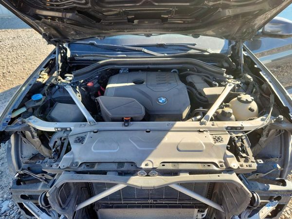2021 BMW X3 xDrive30i — Engine bay