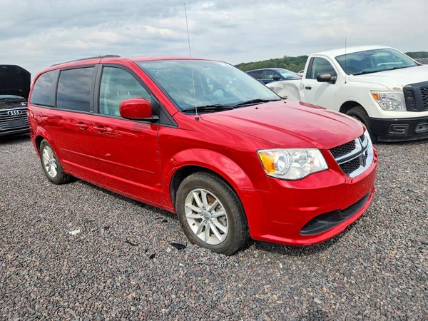 2013 DODGE GRAND CARAVAN SXT — Passenger 3/4