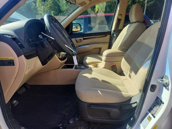 2012 HYUNDAI SANTA FE GL(Middle-low ) — DENT