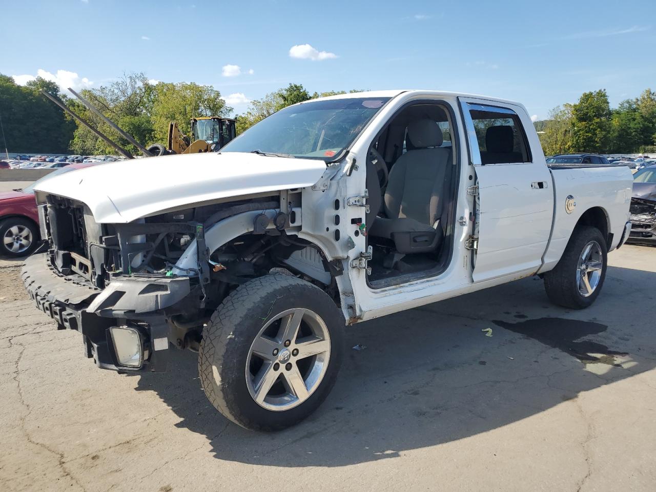 2013 RAM 1500 ST CREW CAB 4X4