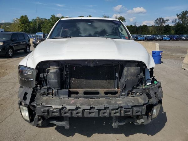 2013 RAM 1500 ST CREW CAB 4X4