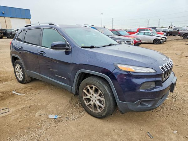 2014 JEEP CHEROKEE Latitude — Passenger 3/4