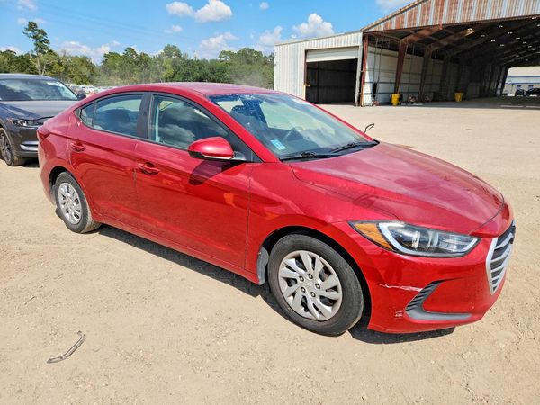 2017 HYUNDAI ELANTRA SE Base — Passenger 3/4