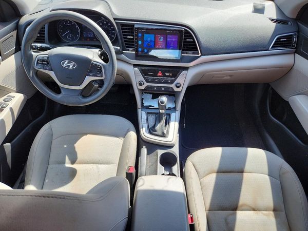 2017 HYUNDAI ELANTRA SE Base — CKPT