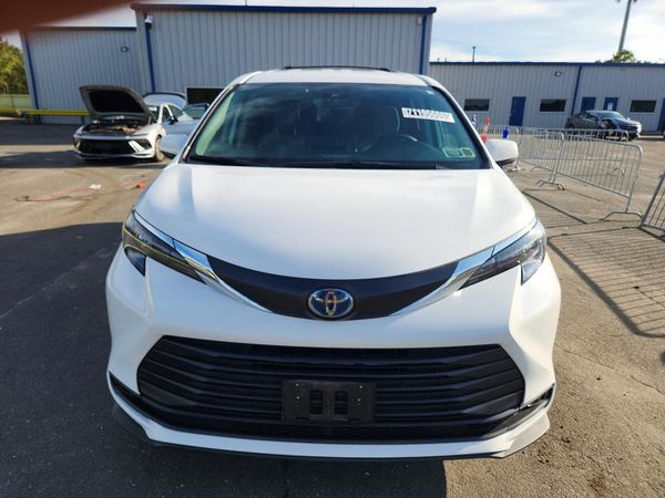 2024 TOYOTA SIENNA LE — DIRF