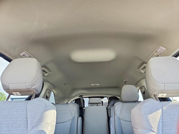 2024 TOYOTA SIENNA LE — SUVN
