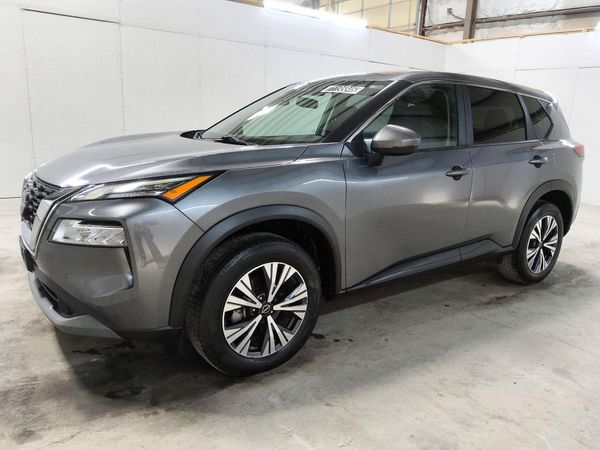 2022 NISSAN ROGUE SV — Front 3/4