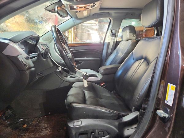 2016 CADILLAC SRX Luxury — DENT