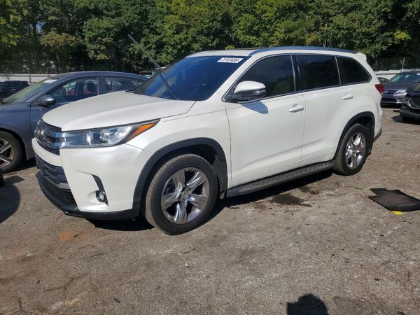 2017 TOYOTA HIGHLANDER — DSFA — Front 3/4