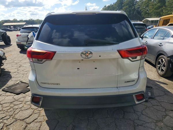 2017 TOYOTA HIGHLANDER Ltd/Ltd Platinum — DIRR