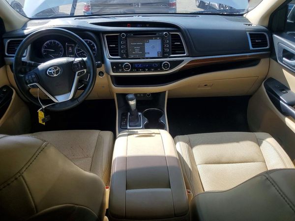 2017 TOYOTA HIGHLANDER Ltd/Ltd Platinum — CKPT