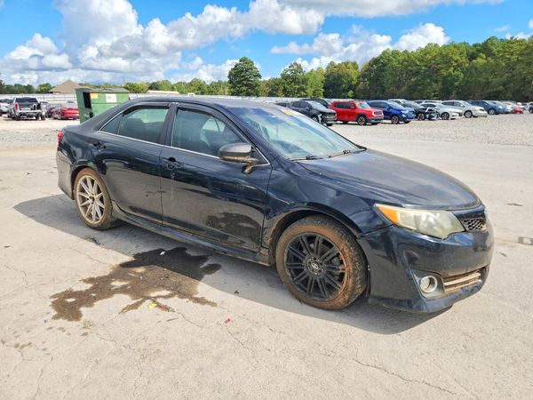 2012 TOYOTA CAMRY — Passenger 3/4