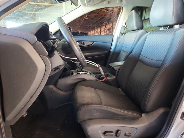 2019 NISSAN ROGUE — DENT