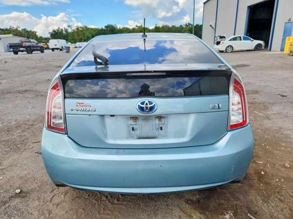2014 TOYOTA PRIUS — DIRR