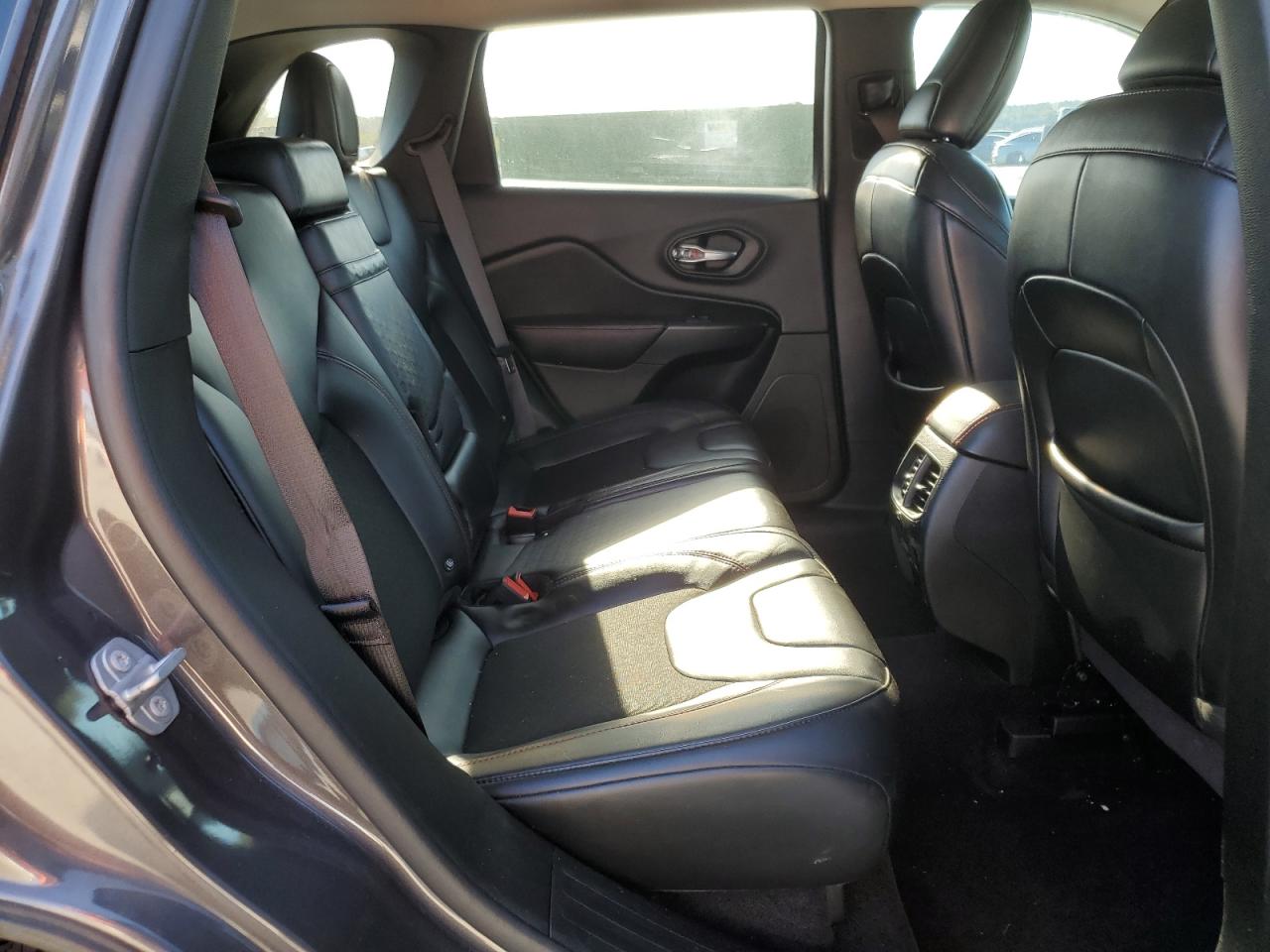 2019 JEEP CHEROKEE TRAILHAWK 4X4