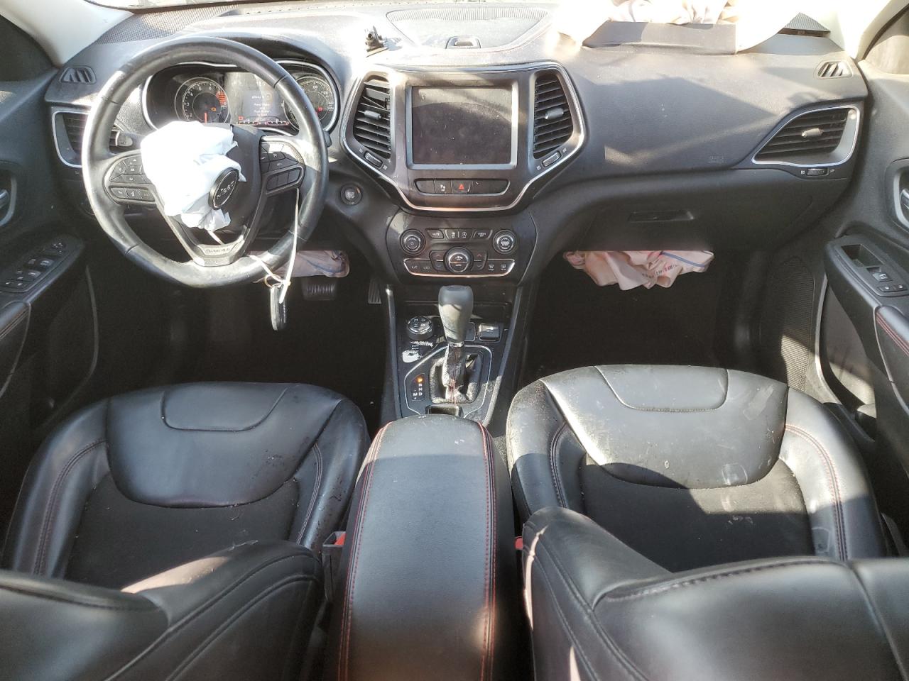 2019 JEEP CHEROKEE TRAILHAWK 4X4