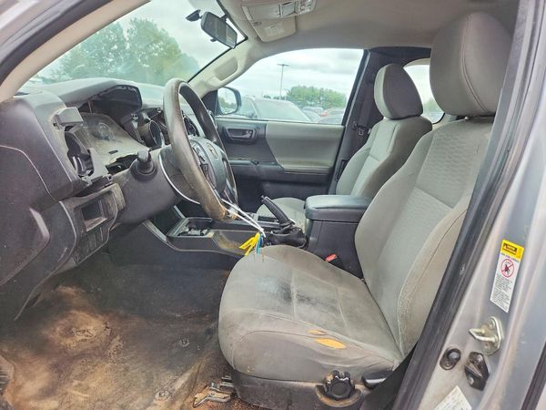 2017 TOYOTA TACOMA SR/SR5 — DENT
