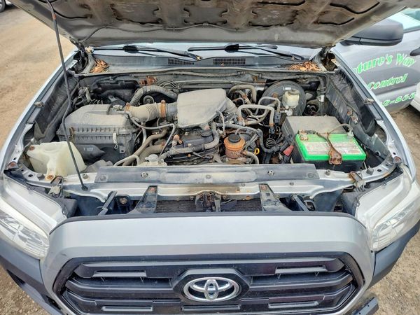 2017 TOYOTA TACOMA SR/SR5 — Engine bay