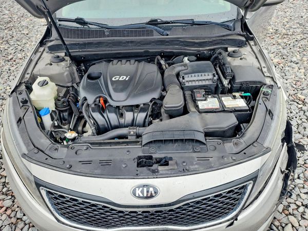 2015 KIA OPTIMA — Engine bay