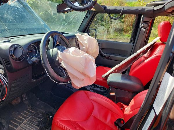 2015 JEEP WRANGLER Sahara — CKPT