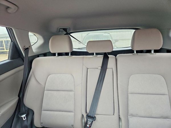 2016 HYUNDAI TUCSON — SUVN