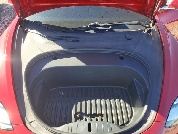 2020 TESLA MODEL 3 — Engine bay