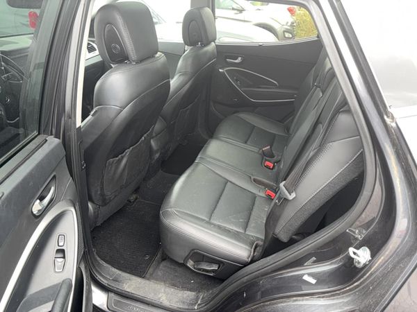 2017 HYUNDAI SANTA FE