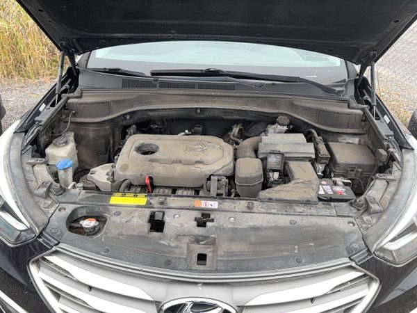 2017 HYUNDAI SANTA FE