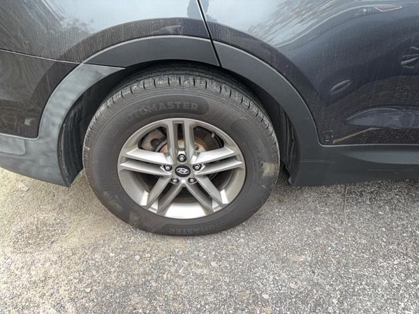 2017 HYUNDAI SANTA FE
