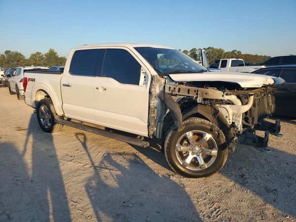 2022 FORD F150 SuperCrew — Passenger 3/4