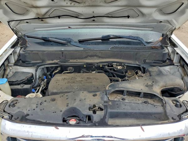 2015 HONDA PILOT SE — Engine bay