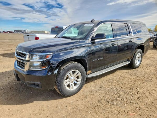 2016 CHEVROLET SUBURBAN LS — Front 3/4