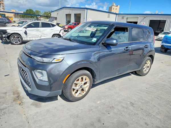 2022 KIA SOUL LX, S, X Line — Front 3/4