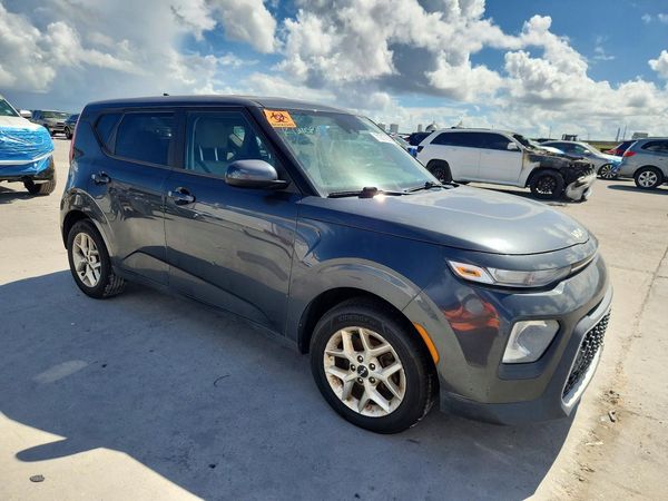 2022 KIA SOUL LX, S, X Line — Passenger 3/4