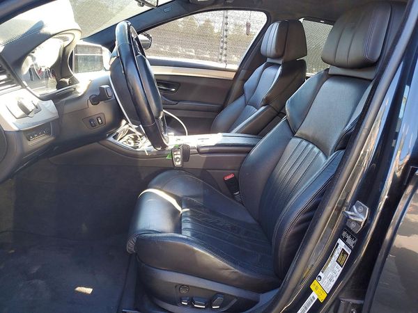 2013 BMW M5 — DENT