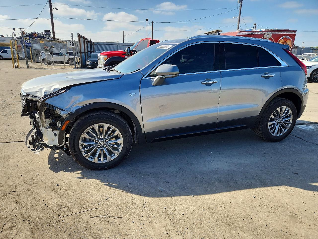 2025 CADILLAC XT4 — Front 3/4