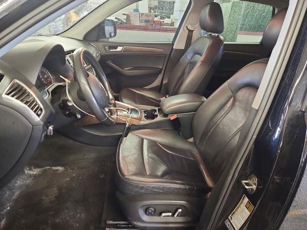 2013 AUDI Q5 Premium Hybrid — DENT
