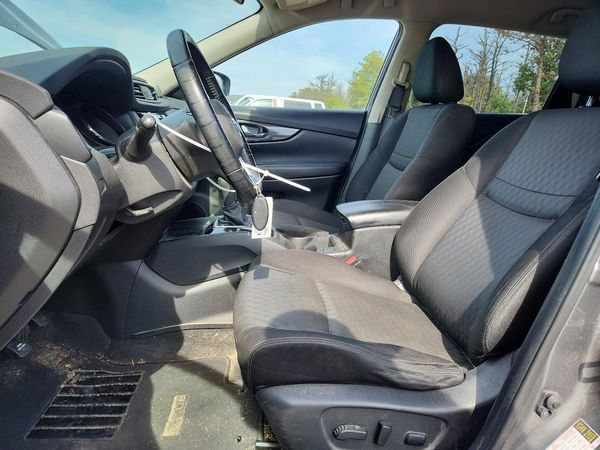 2020 NISSAN ROGUE — DENT