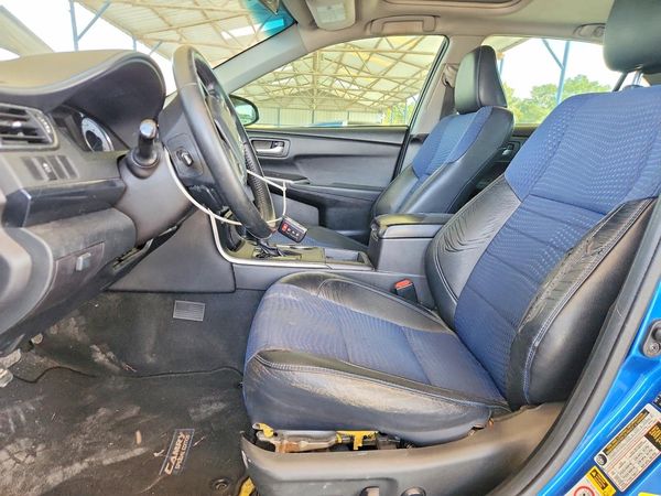 2016 TOYOTA CAMRY — DENT