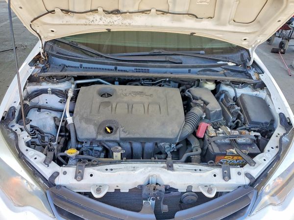 2016 TOYOTA COROLLA L/LE — Engine bay