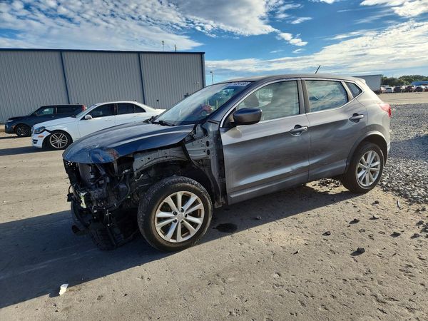 2018 NISSAN ROGUE — DSFA — Front 3/4