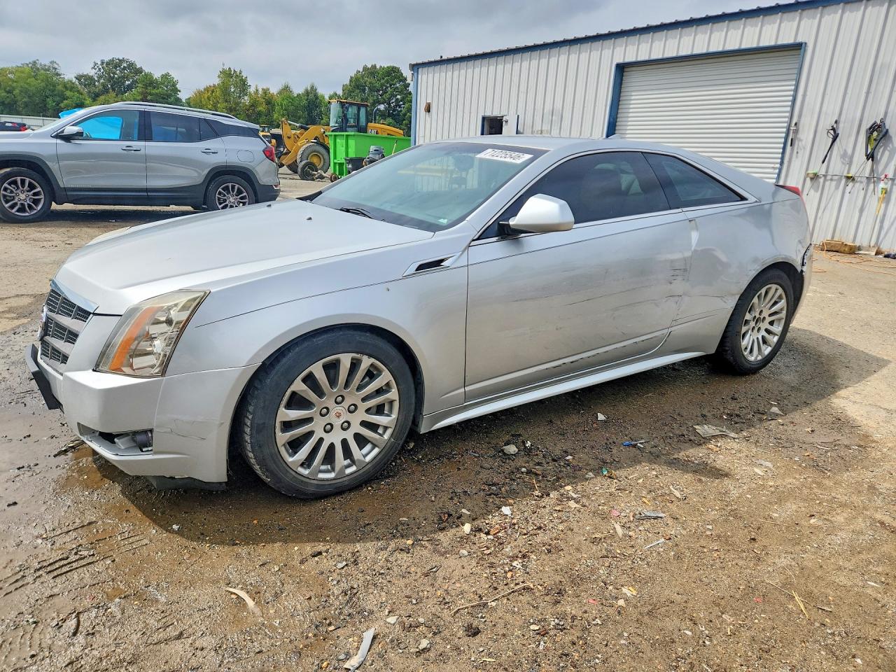 2013 CADILLAC CTS Base — Front 3/4